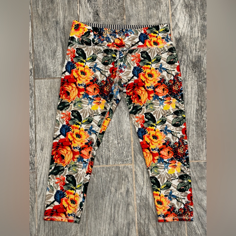 With Love from Paradise Leggings